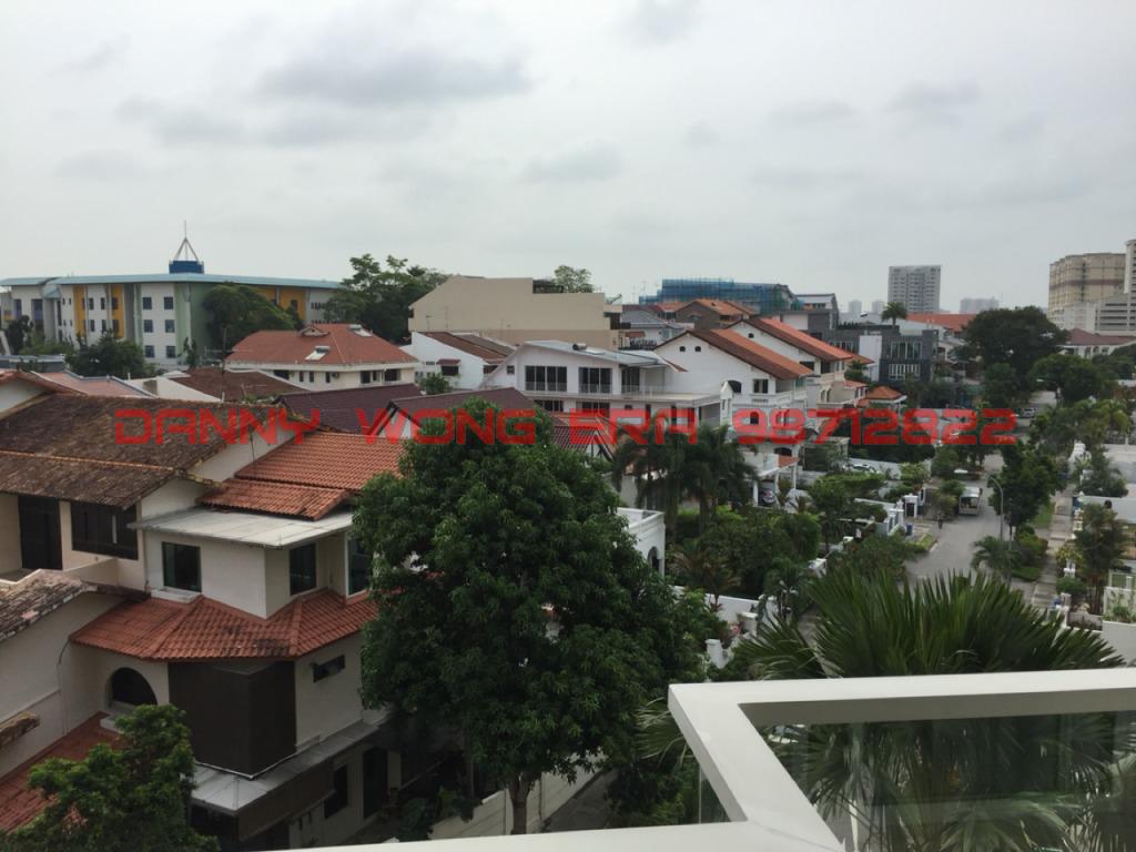 Grosvenor View (D14), Condominium #105867432